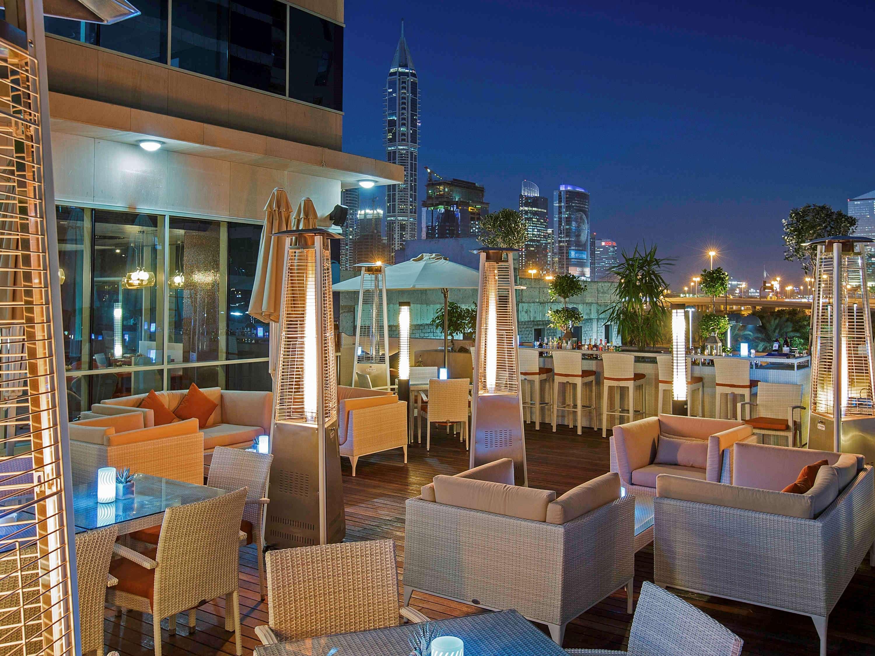 Pullman Dubai Jumeirah Lakes Towers Exteriér fotografie The View at The Address